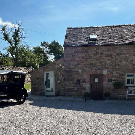 Chic 2 Bed Peak District Cottage Barn Near Alton Towers, Polar Bears, Chatsworth House Leek Exterior photo